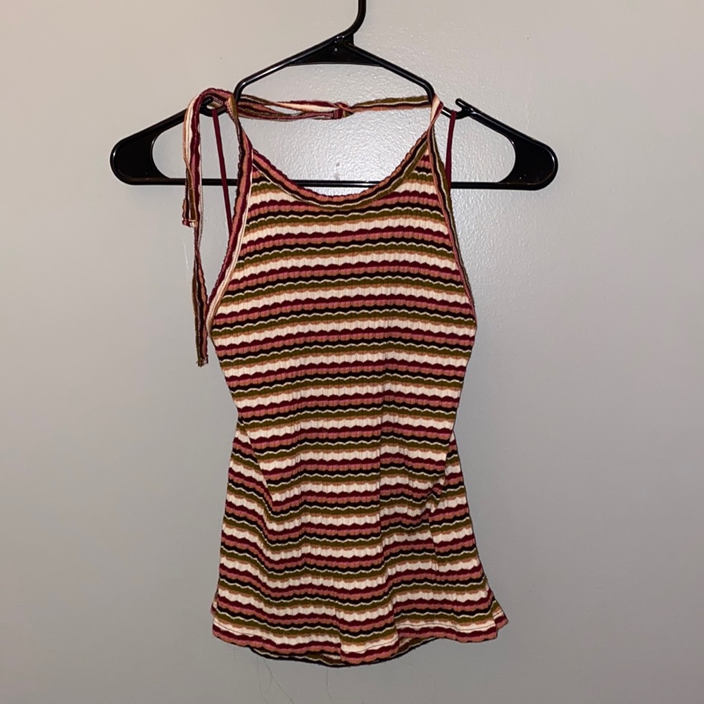 American Eagle top